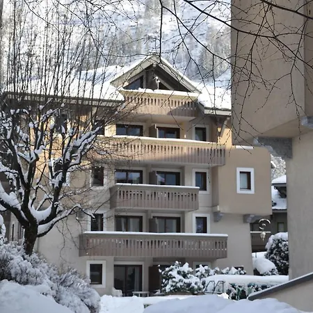 Appartement Les Arolles Chamonix Extérieur photo